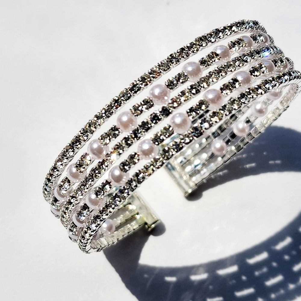 Women's 5 row Rhinestones with Faux White Pearl Bead Stretch Cuff Bangle - Picture 2 of 6